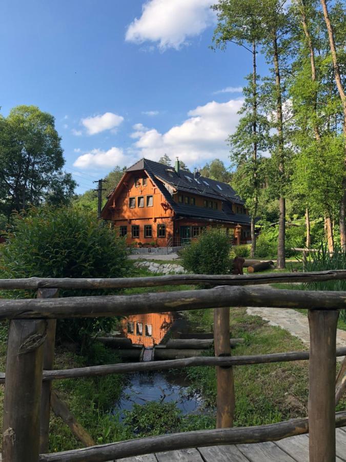 فندق Kamenacka Myslivna Moravany  المظهر الخارجي الصورة