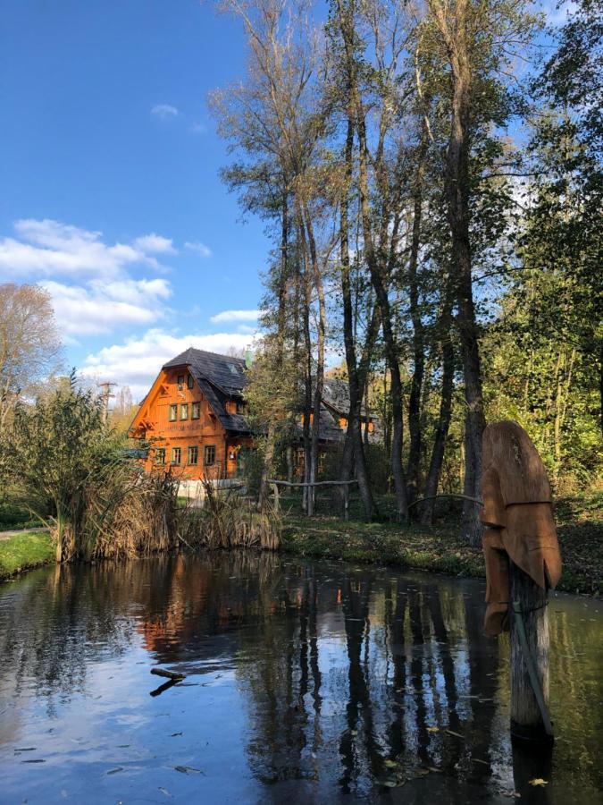 فندق Kamenacka Myslivna Moravany  المظهر الخارجي الصورة